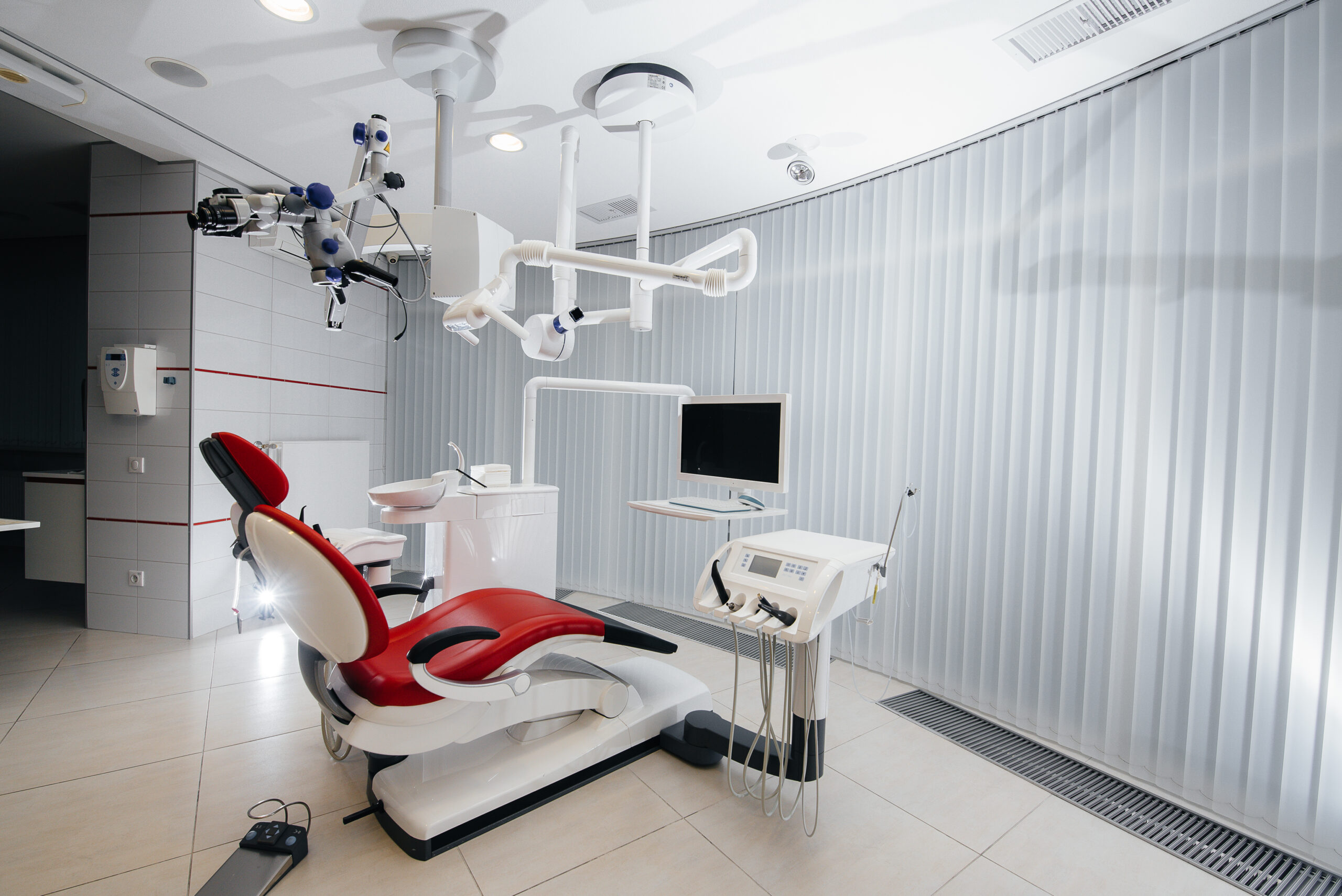 Dental Ünitlerde Ergonomi ve İşlevsellik Nasıl Sağlanır?