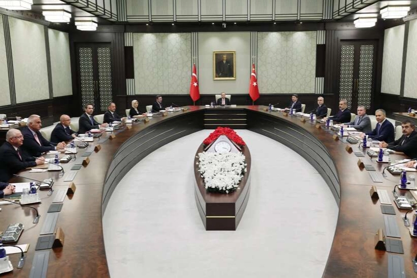 Kabine yoğun gündemle toplanıyor!