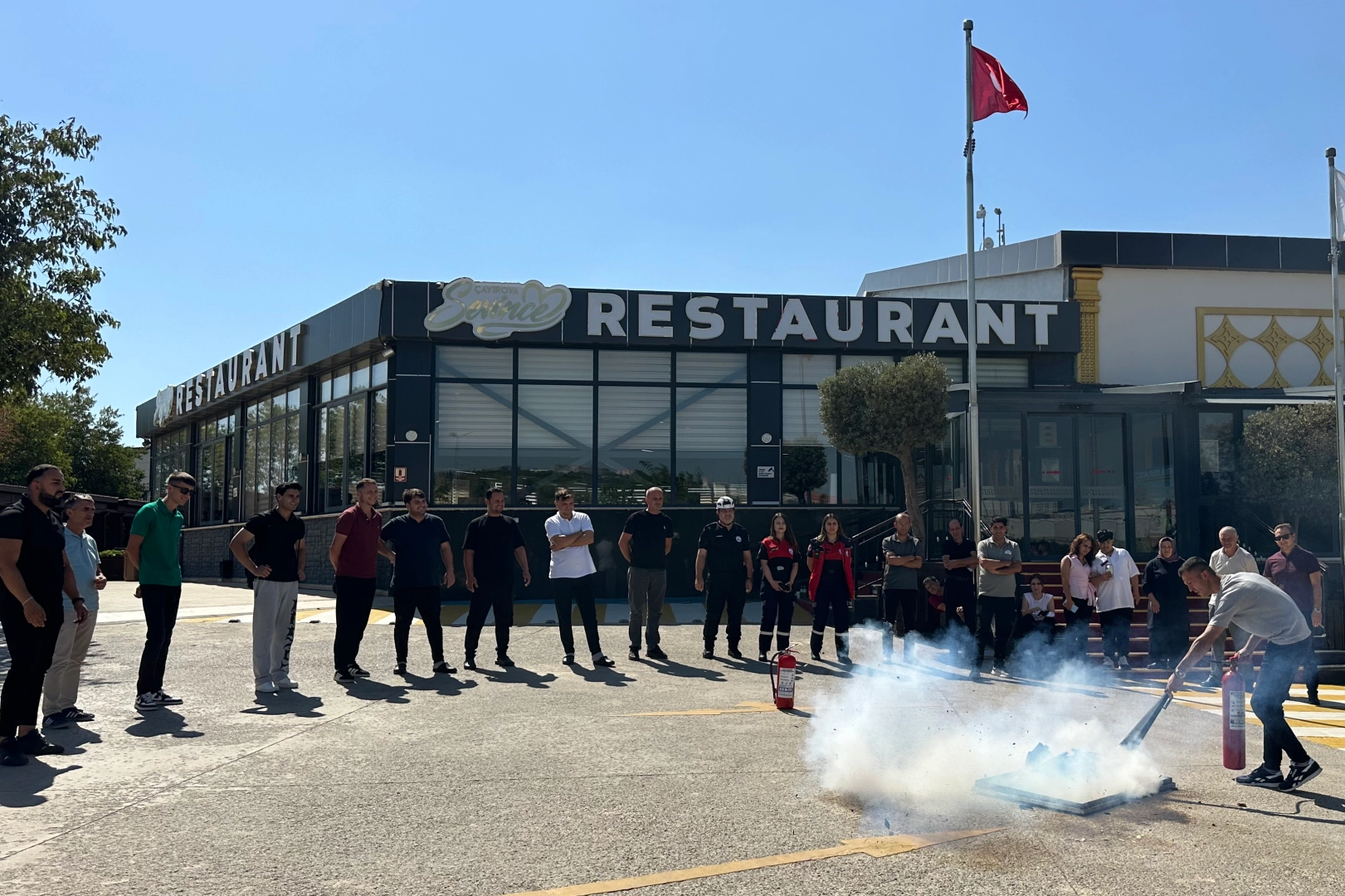 Kocaeli Çayırova'da olası yangınlara karşı eğitim seferberliği